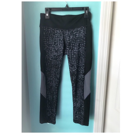 🌺 Champion Leggings!! 🌺 - Picture 4 of 5